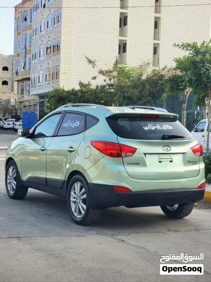 Hyundai Tucson 2012 photo 4