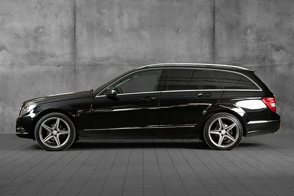 Mercedes-Benz C180 2014 photo 2
