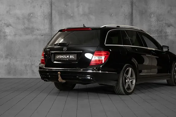Mercedes-Benz C180 2014 photo 4
