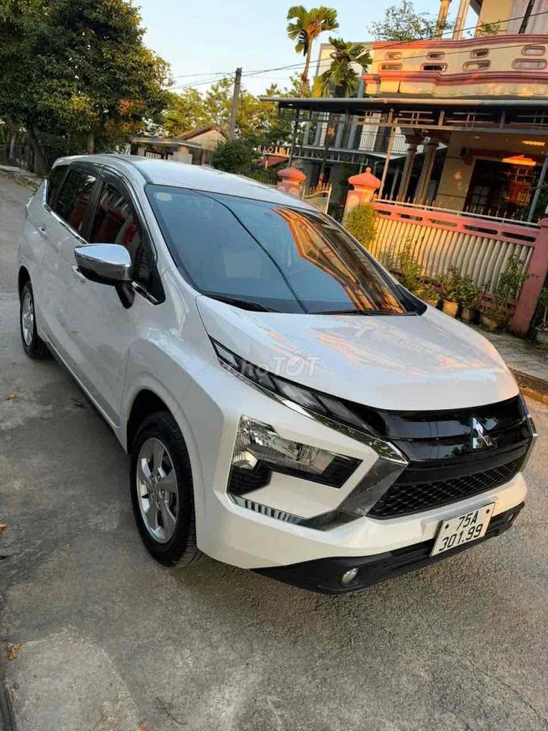 Mitsubishi Xpander 2023 photo 2
