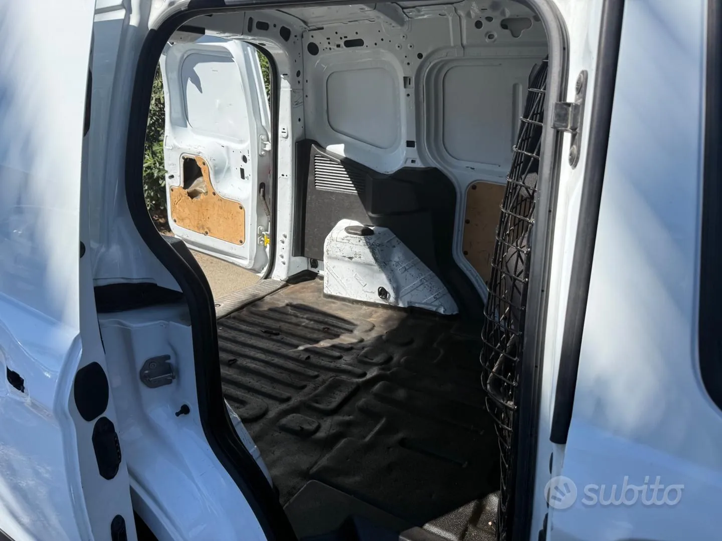 Ford Transit 2021 photo 5