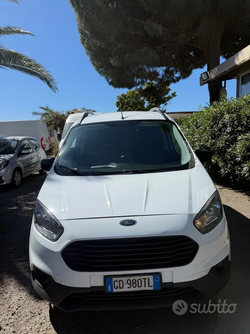Ford Transit 2021 photo 2