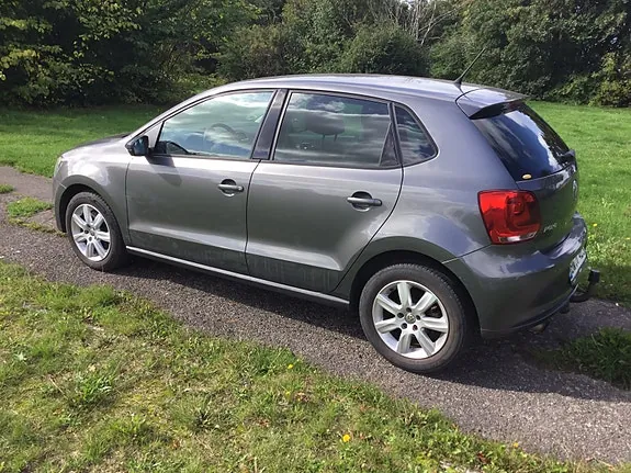 Volkswagen Polo 2010 photo 5