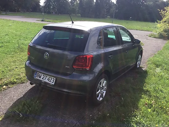 Volkswagen Polo 2010 photo 4