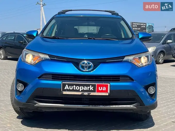 Toyota Rav4 2016 photo 2