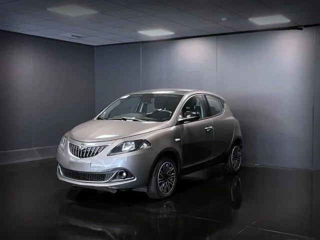 Lancia Ypsilon 2022 photo 3
