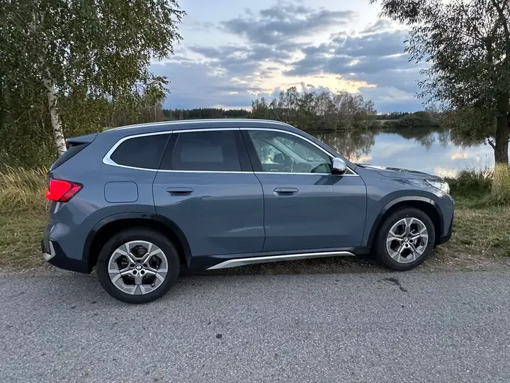 BMW X1 2022 photo 3