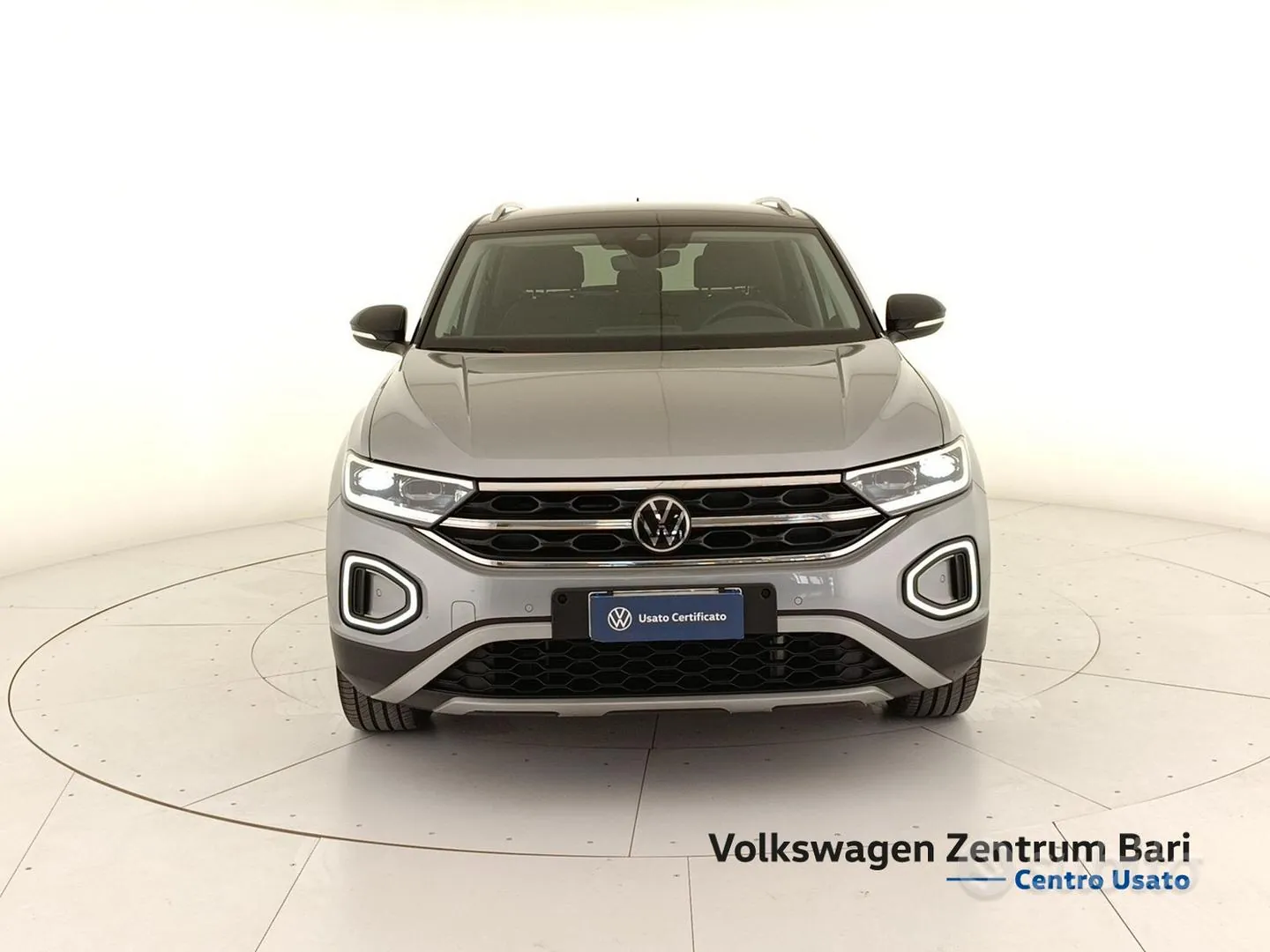 Volkswagen T-Roc 2022 photo 3