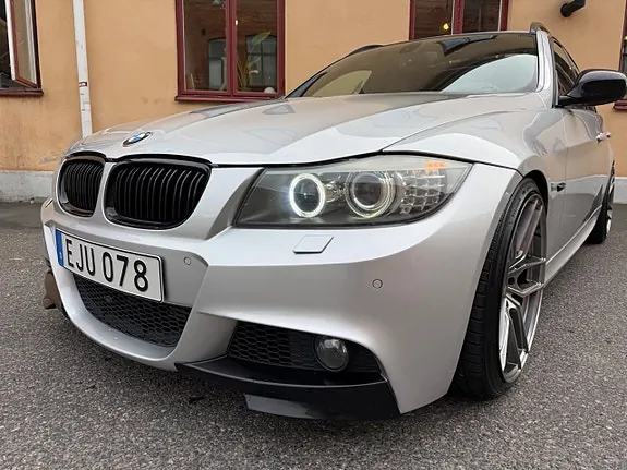 BMW 330D 2009 photo 4