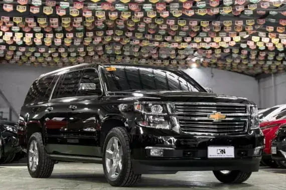 Chevrolet Suburban 2019 photo 3