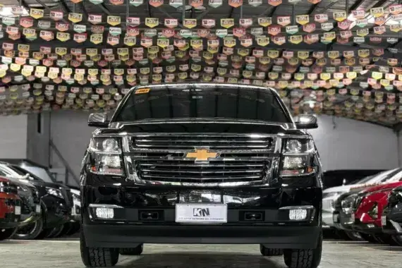 Chevrolet Suburban 2019 photo 2