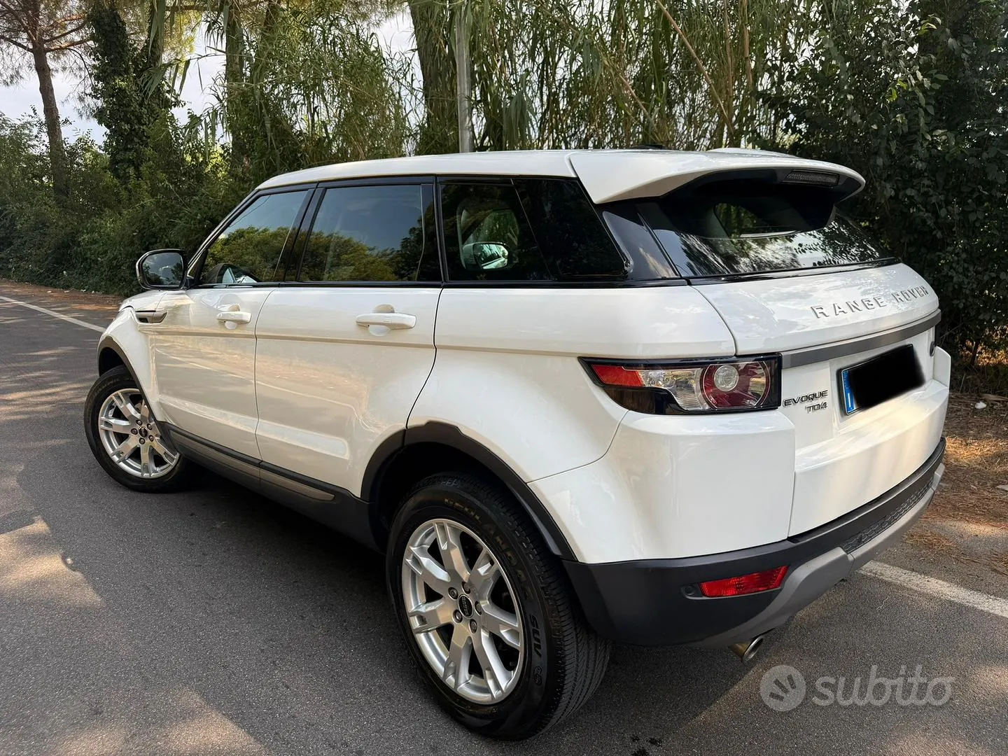 Land Rover Range Rover Evoque 2013 photo 3