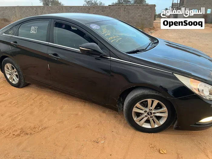 Hyundai Sonata 2012 photo 4