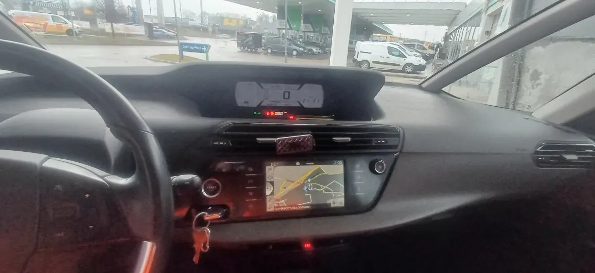 Citroen C4 Picasso 2015 photo 2