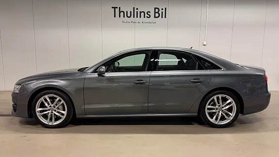 Audi A8 2016 photo 5
