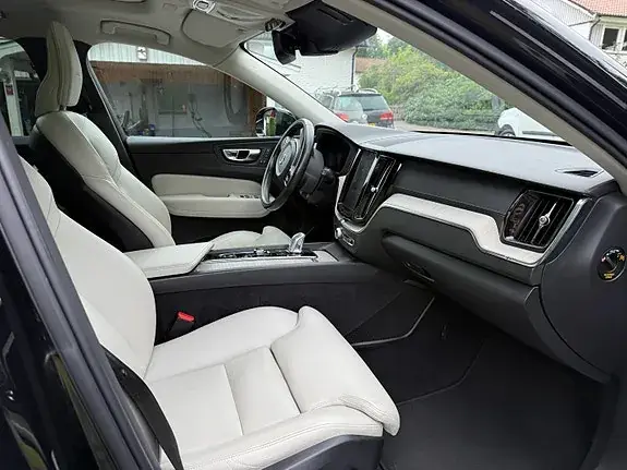 Volvo Xc60 2019 photo 5
