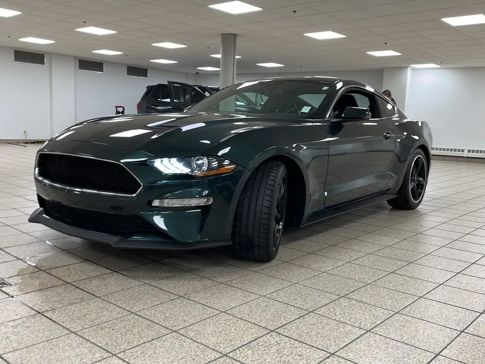 Ford Mustang 2020 photo 2