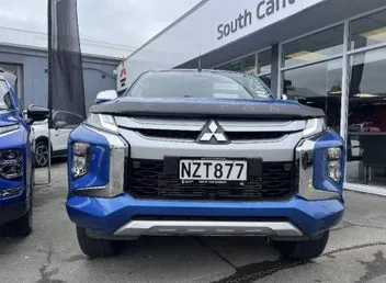 Mitsubishi Triton 2022 photo 3