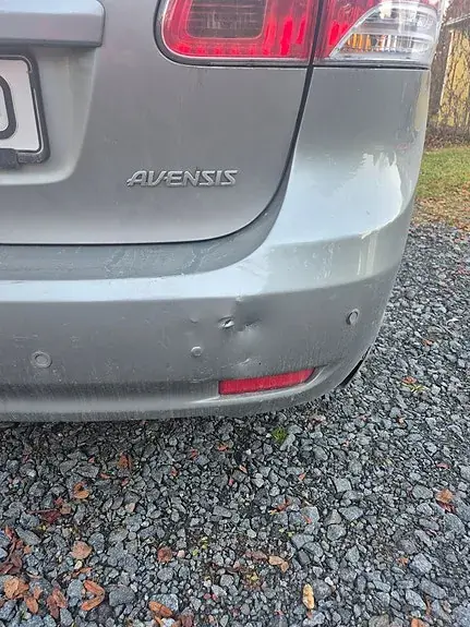 Toyota Avensis 2010 photo 3