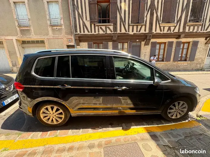Volkswagen Touran 2018 photo 4