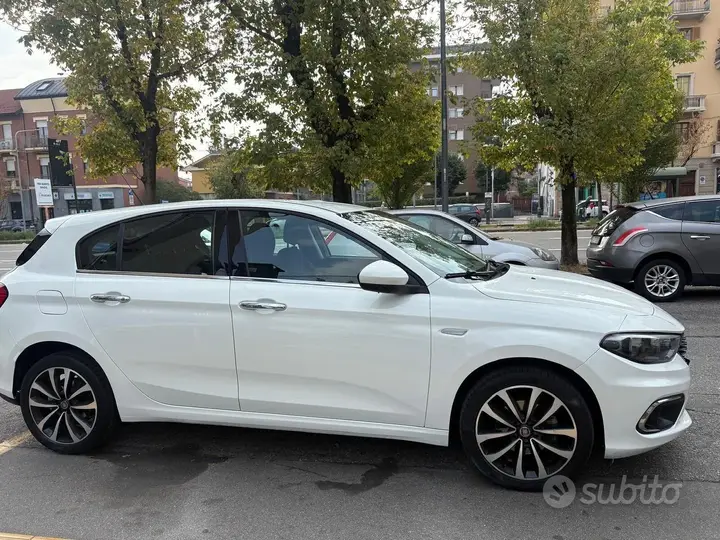 Fiat Tipo 2017 photo 5