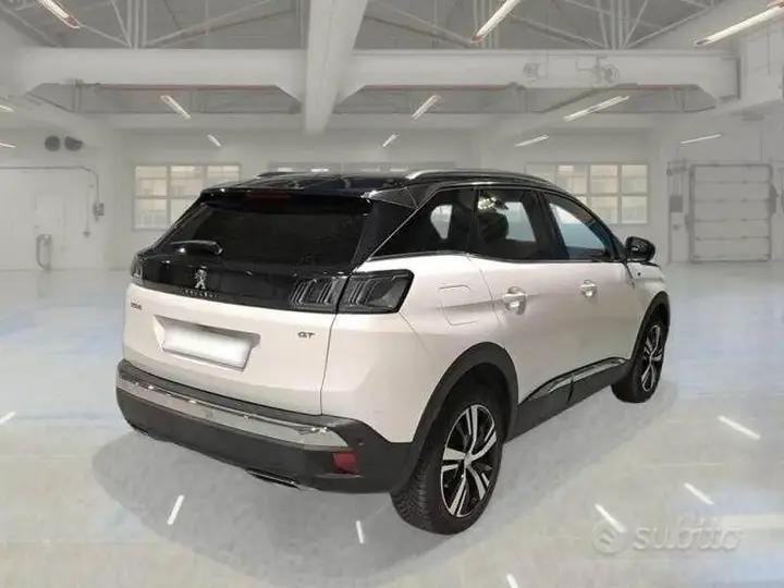 Peugeot 3008 2022 photo 2