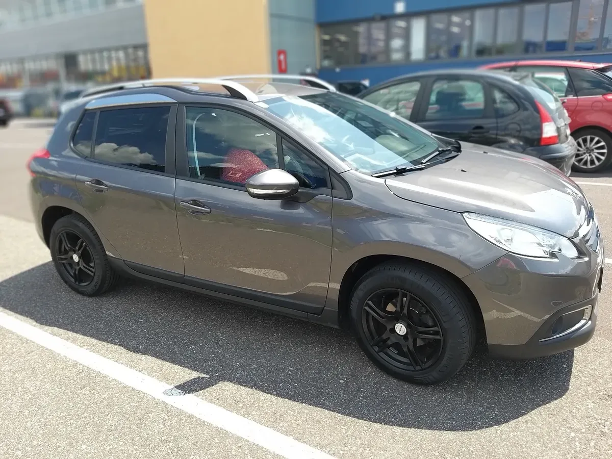 Peugeot 2008 2014 photo 2