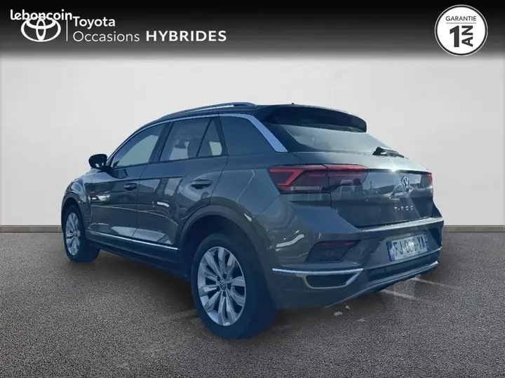 Volkswagen T-Roc 2019 photo 2