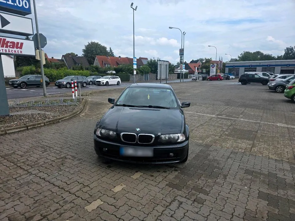BMW 320I