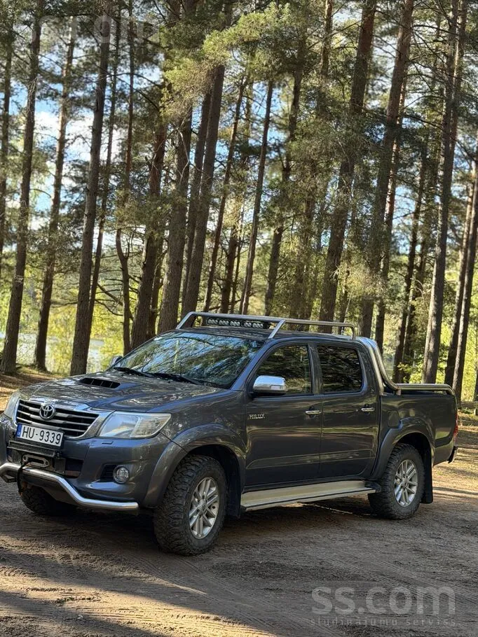 Toyota Hilux