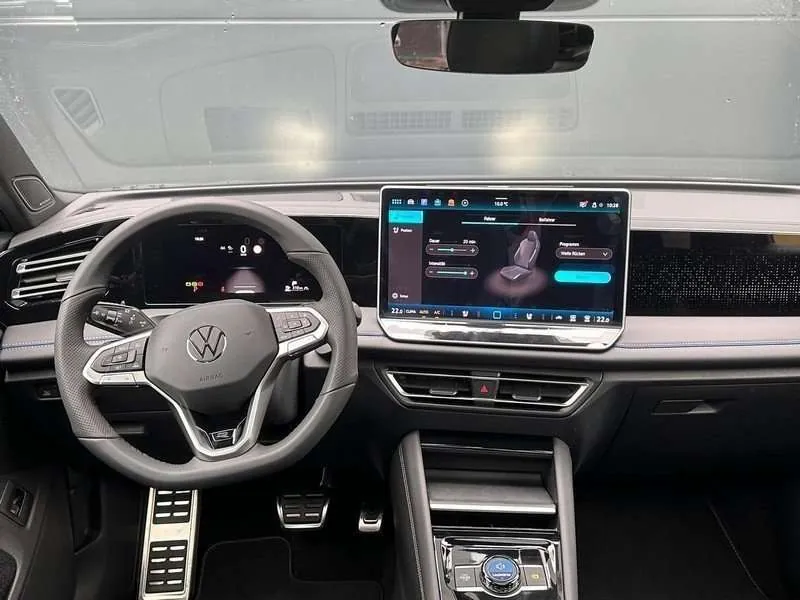 Volkswagen Tiguan 2024 photo 5