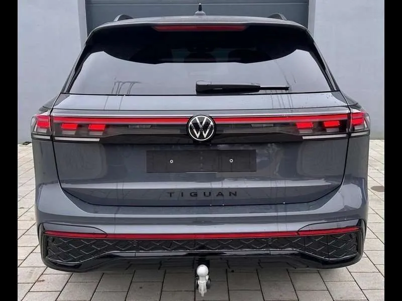 Volkswagen Tiguan 2024 photo 4