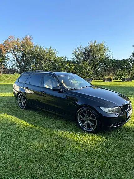 BMW 320D 2008 photo 4