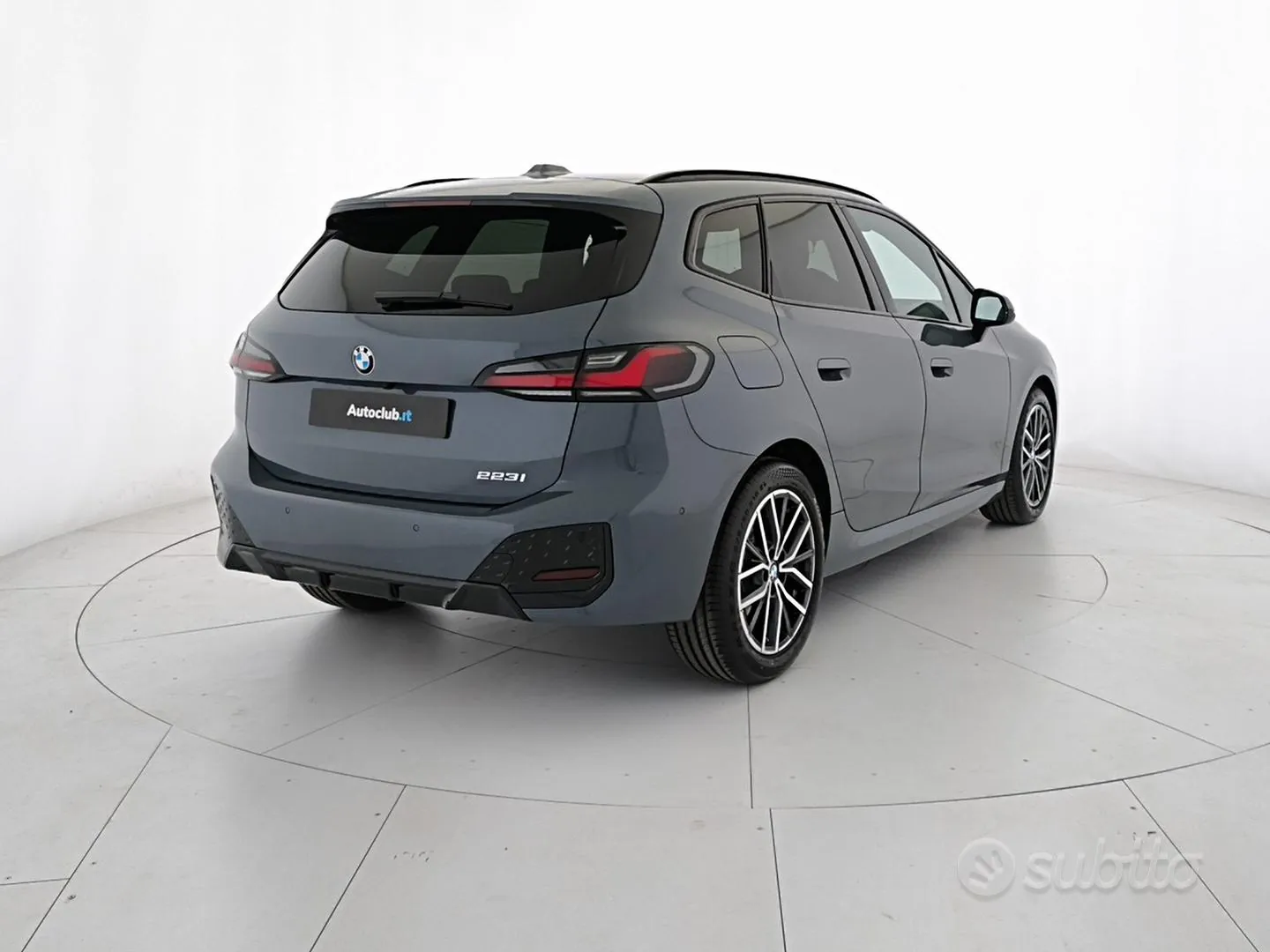 BMW 2 Series 2023 photo 2