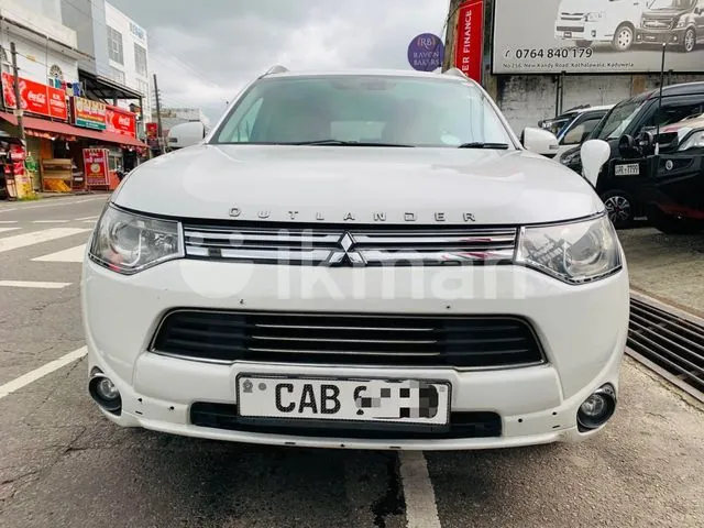 Mitsubishi Outlander