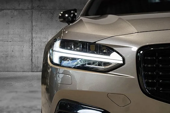 Volvo V90 2022 photo 4