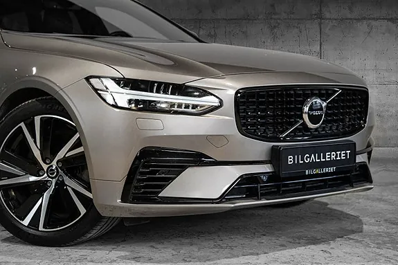Volvo V90 2022 photo 2