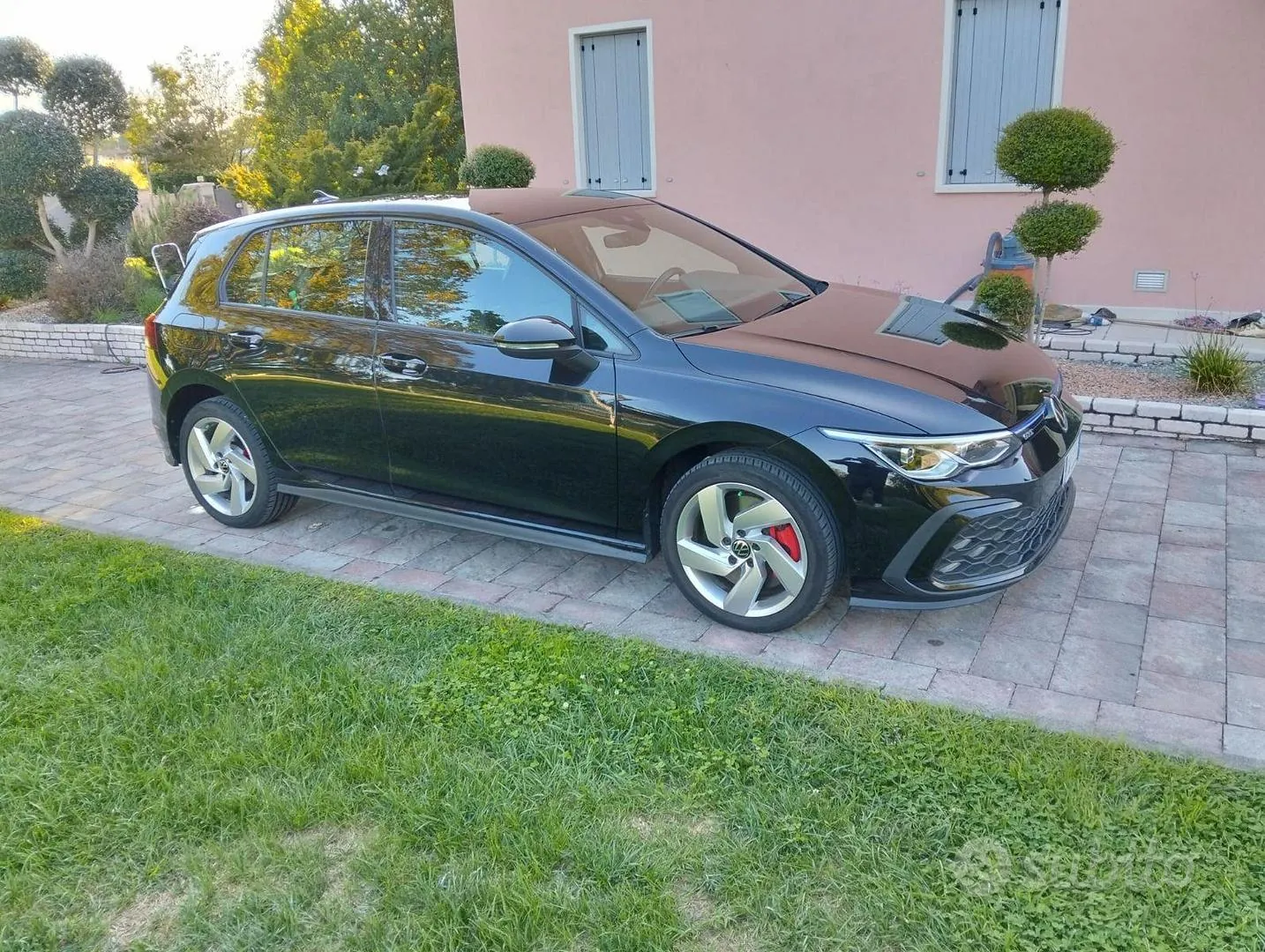 Volkswagen Golf 2024 photo 3