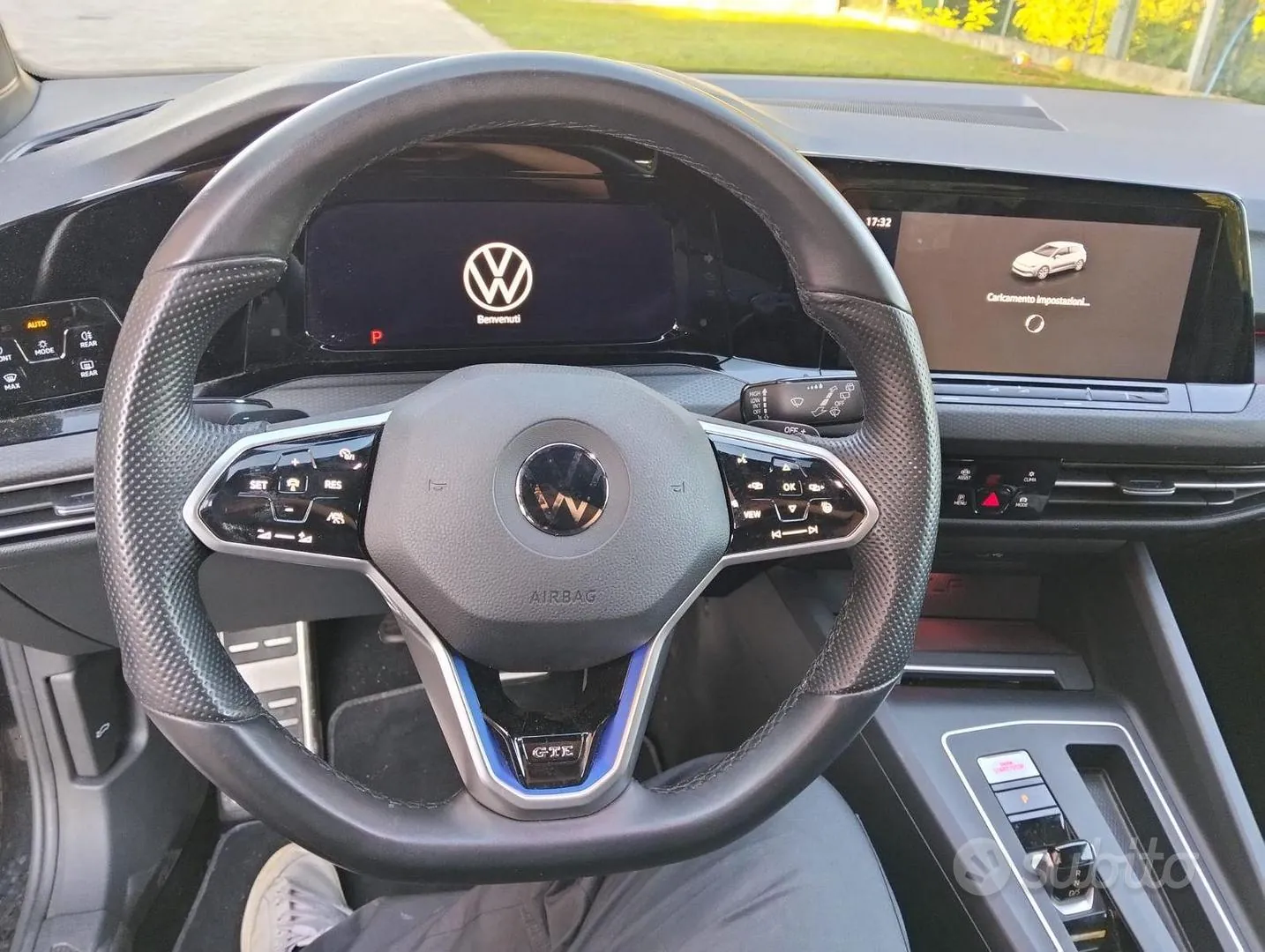 Volkswagen Golf 2024 photo 4