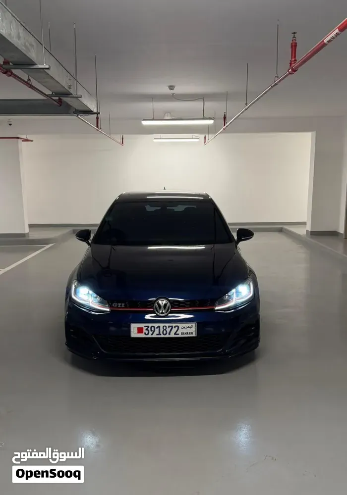 Volkswagen Golf Gti 2018 photo 2