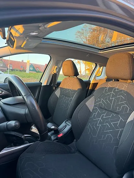 Peugeot 2008 2014 photo 5