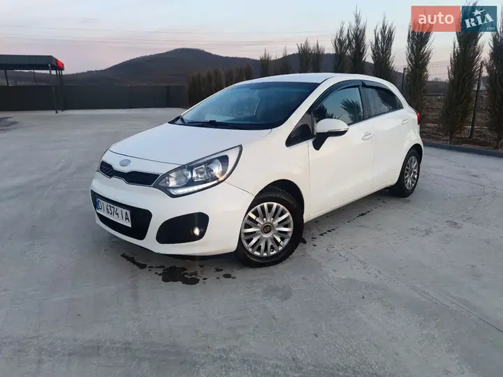 Kia Rio 2013 photo 5