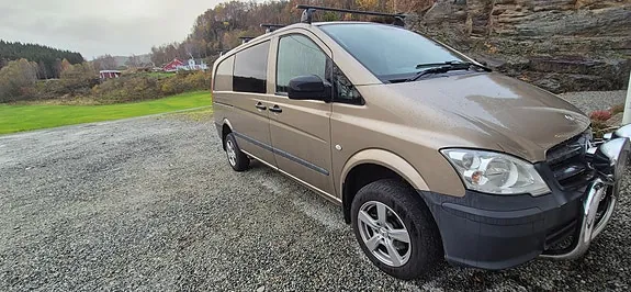 Mercedes-Benz Vito 113 2013 photo 2
