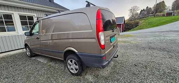 Mercedes-Benz Vito 113 2013 photo 3