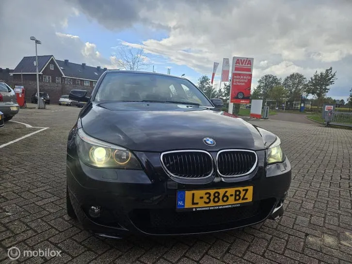 BMW 5-Serie 2005 photo 3