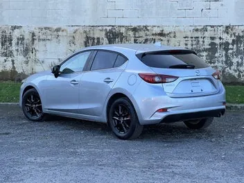 Mazda Axela 2017 photo 5