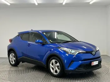 Toyota C-Hr 2019 photo 2