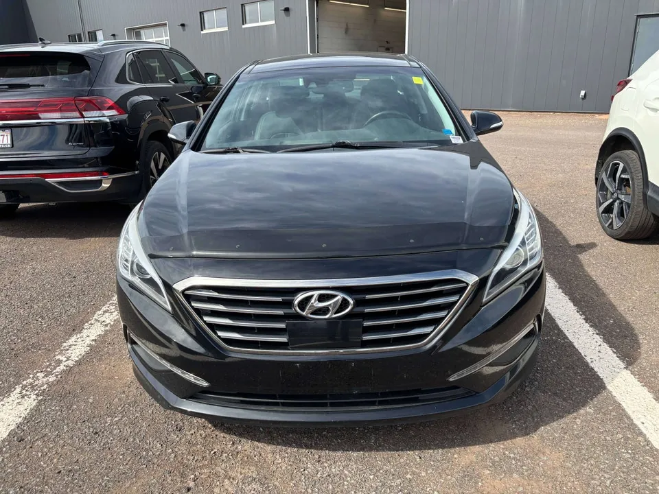 Hyundai Sonata 2015 photo 2