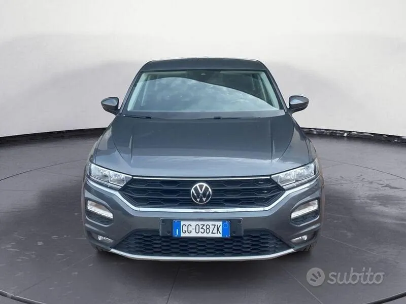 Volkswagen T-Roc 2021 photo 2