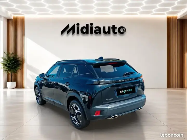 Peugeot 2008 2024 photo 3